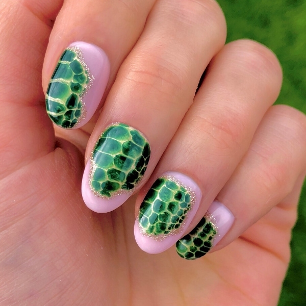 Crocodile Print Nails Scratch