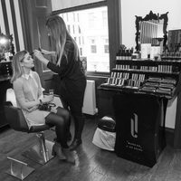 An hd brows make up artist gets to work at the hd brows glasgow academy