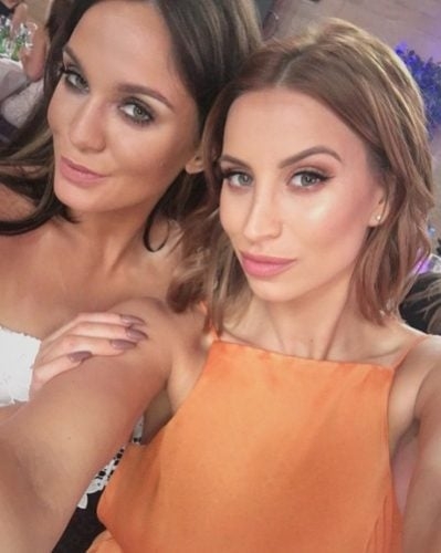 Fernemccann Morena Nail Stylist Vicki Is Wearing Dim The Lights From The Ibdbeauty Ibdnailsuk Brand New 2017 Nudes Collection