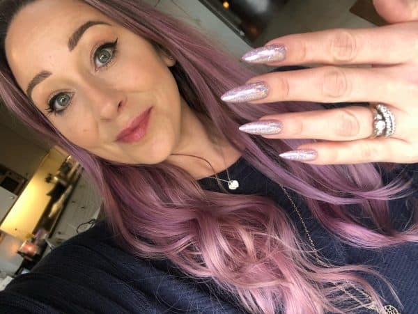 Terri Eaton Nails Selfie