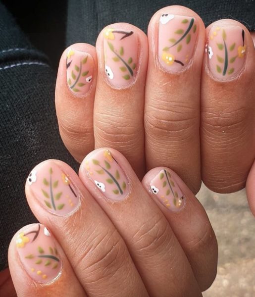  nikki nails 