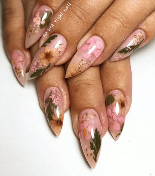 sohotrightnail Sohotrightnail