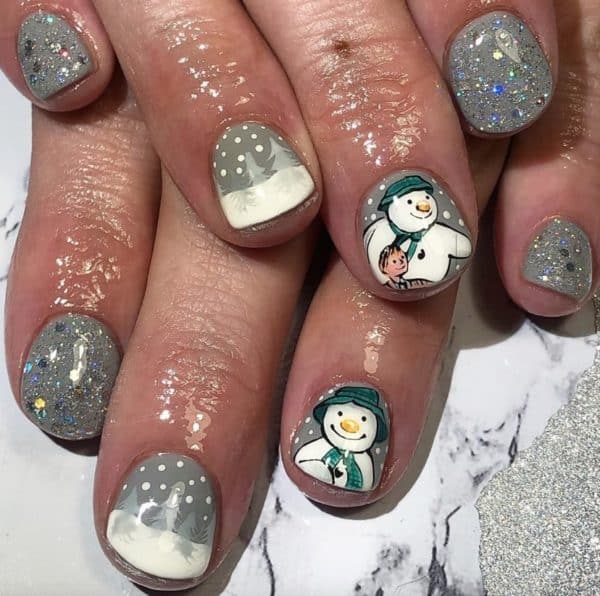 @offtoneverlandnails was inspired by The Snowman 
