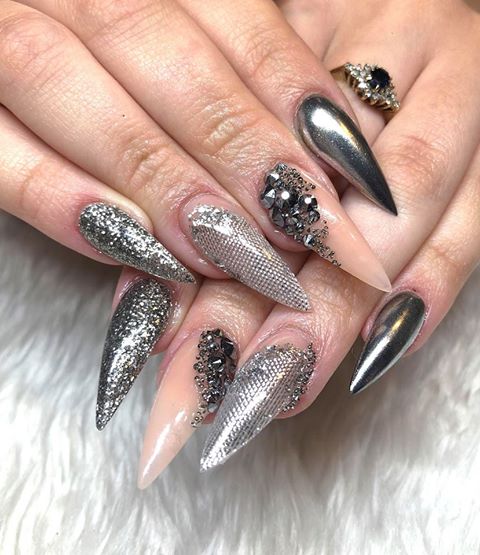 Kristina Thompson's silver nails