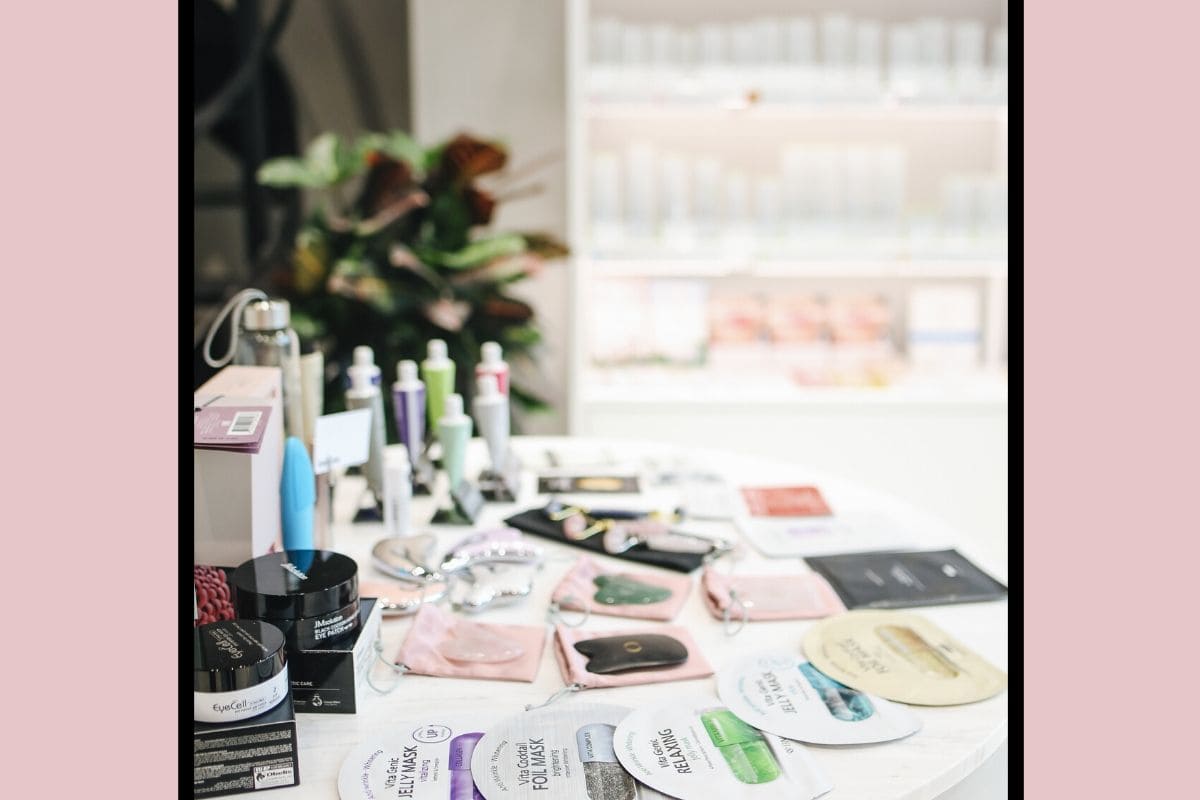 Cosmetic, Toiletry and Perfumery Association Counter