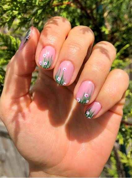 Fresh Floral Nails 1
