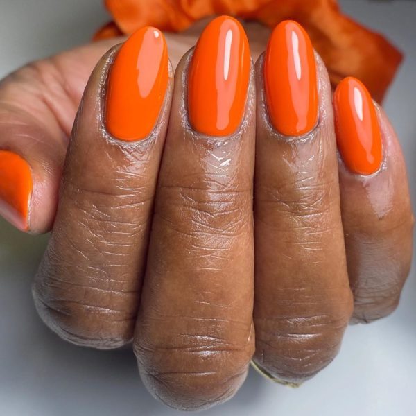 @girlcodebeauty_ served up this pumpkin spiced shade!