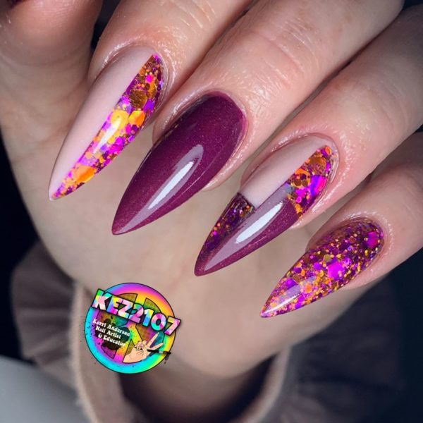 Kerri Anderson nails autumn with this cutaway acrylic look