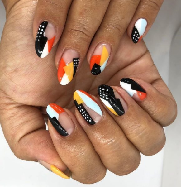 @nailsbymayup uses a bold palette of colours 