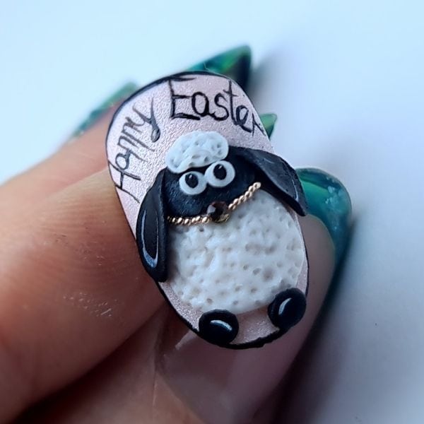 Easter lamb nails Scratch