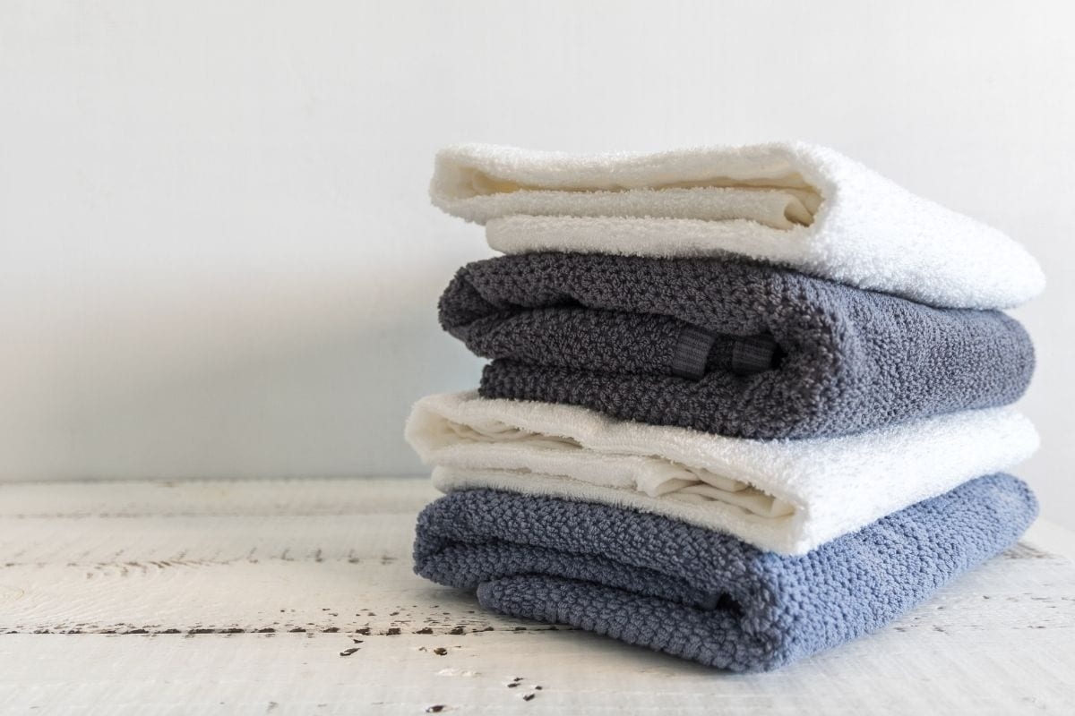 How to clean your salon towels - Scratch