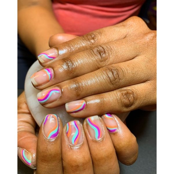 Summer swirl nails - Scratch Magazine