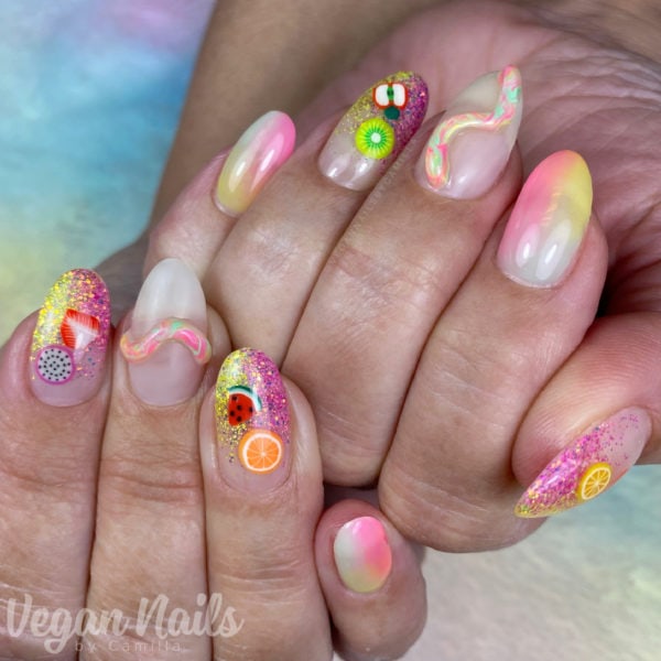 camilla vika høgemark fruit nails