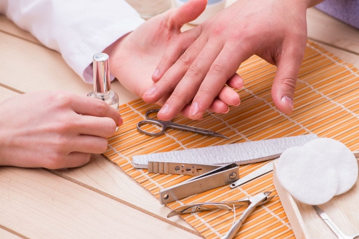 Teaching Manicure Nails