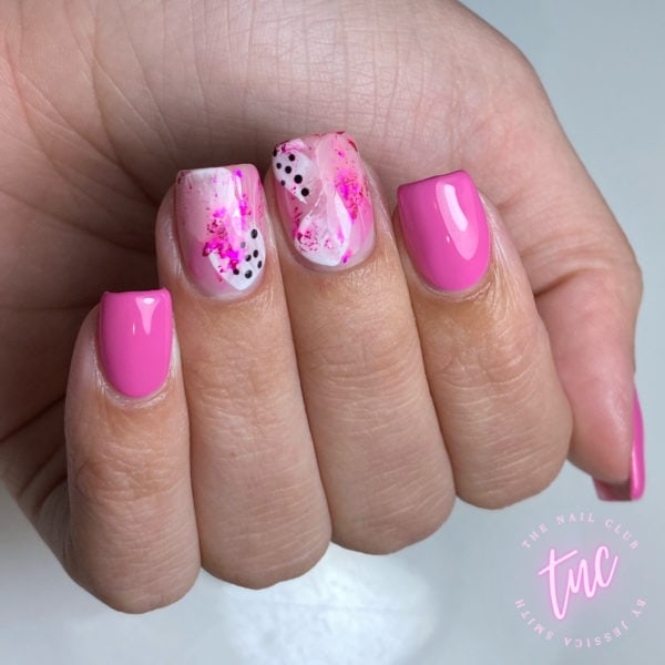 jessica smith pink nails