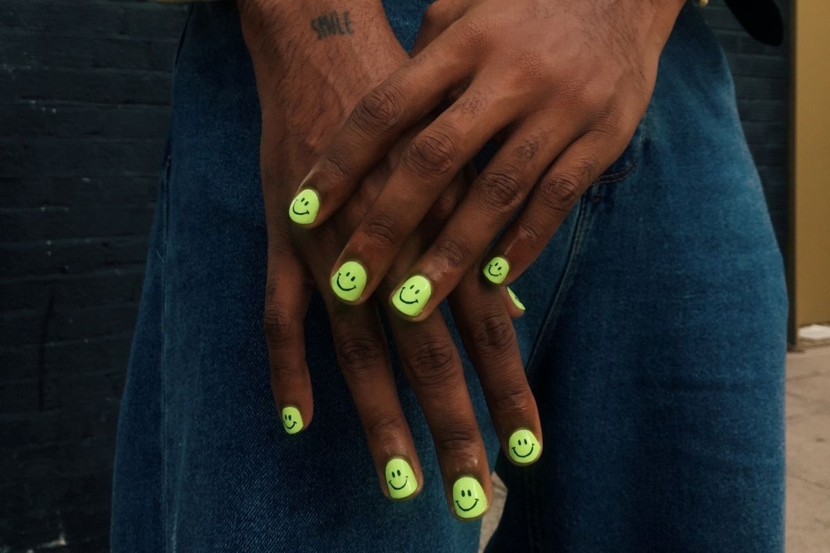 Instagram account photographs men with painted nails to destigmatise ...