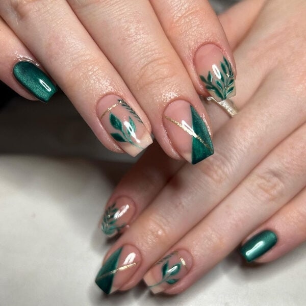 10 Lovely Green Nail Ideas to Try This Fall - Posh in Progress