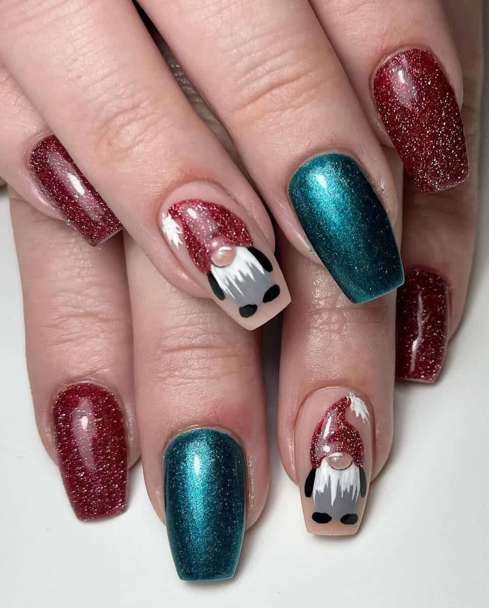 30 adorable Christmas gonk nail ideas you’ll want to try Scratch