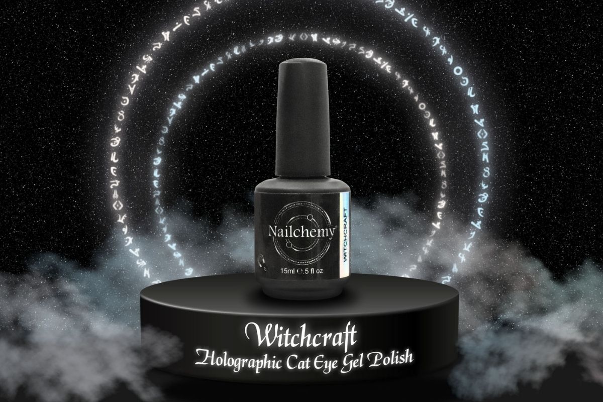 Nailchemy Witchcraft Holographic