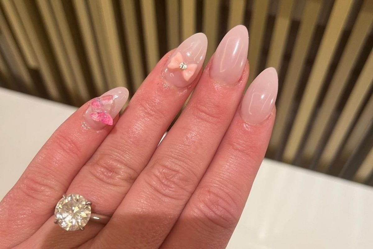 Britney Spears credits nail art charms for helping to overcome social  anxiety - Scratch