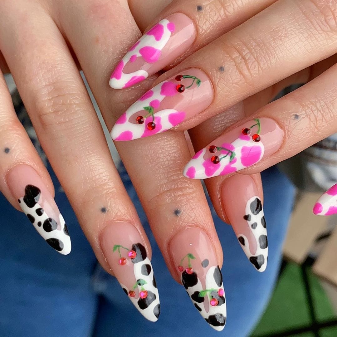 Amazon.com: Press on Nails Medium Elegant Cow Print Pattern Almond Fake  Nails Heart Designs Glossy Acrylic Full Cover Glue on Nails Artificial  Stick on Static Nails for Women 24PCS : Beauty &