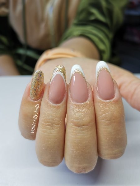 White Lily Nails