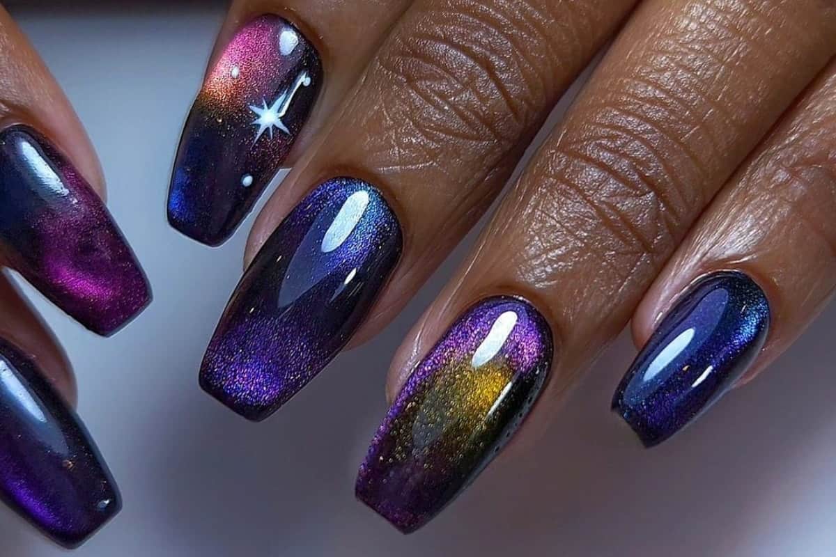 30 Bewitching Cat Eye Nail Ideas You Need To See 30 Bewitching Cat Eye Nail Ideas You Need To See
