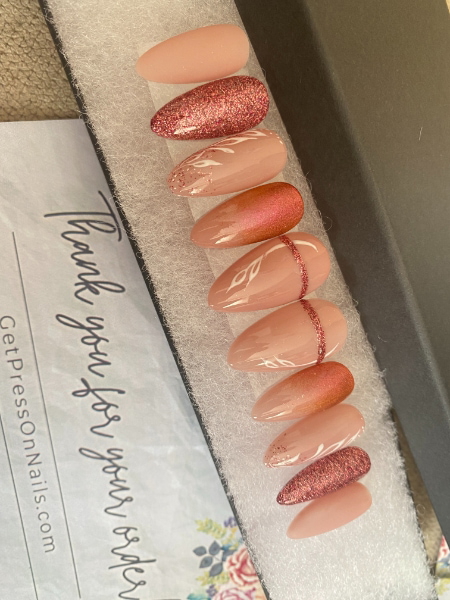 Nail Tech Talk: Rebecca Orme Nail Pro – Scratch