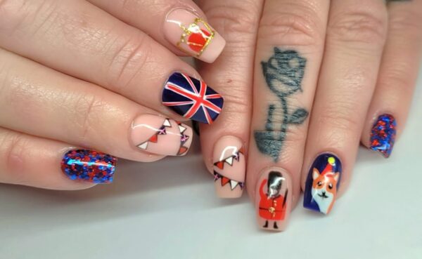 Loveurban Nail Design