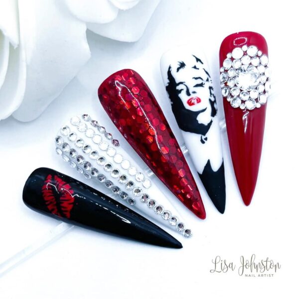 Lisa Johnston Nail Artist