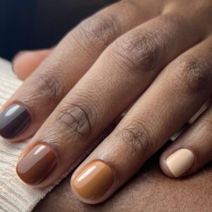 Brown Nails Header Pic