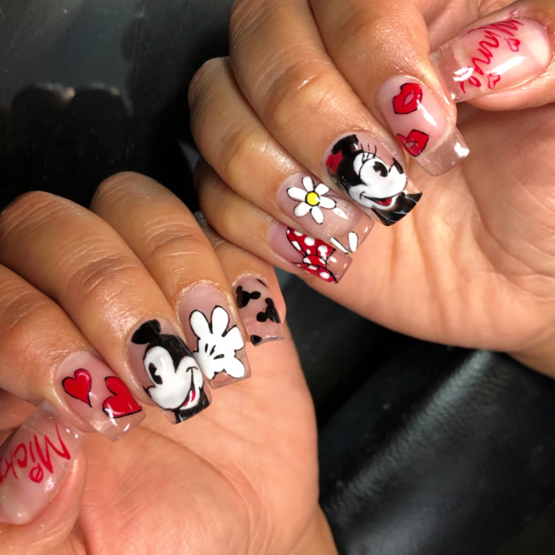 42 Mickey Mouse & Minnie Mouse Nails : Polka Dot Red Short Nails I Take You  | Wedding Readings | Wedding Ideas | Wedding Dresses | Wedding Theme