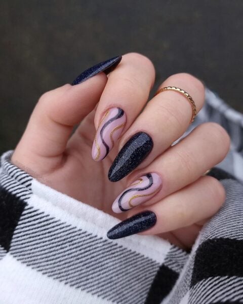 Anna Szlembarska Nails