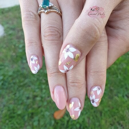 Sapana Simkhada Bridal Nails