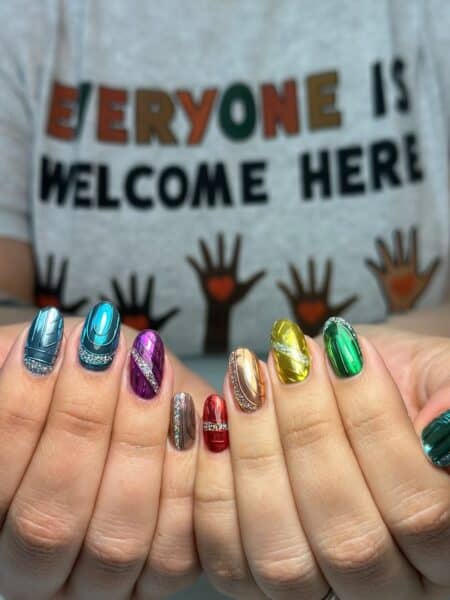 Bees.knees.nails