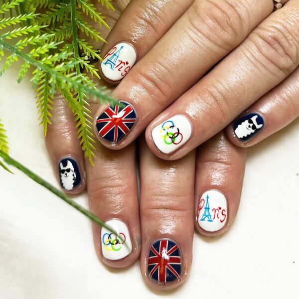 @fernnailsuk created this style for British equestrian, Laura Collett MBE, for the Paris Games.