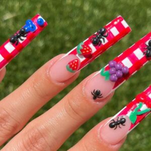 Picnic Nail Trend