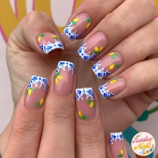 Sophrainbownails