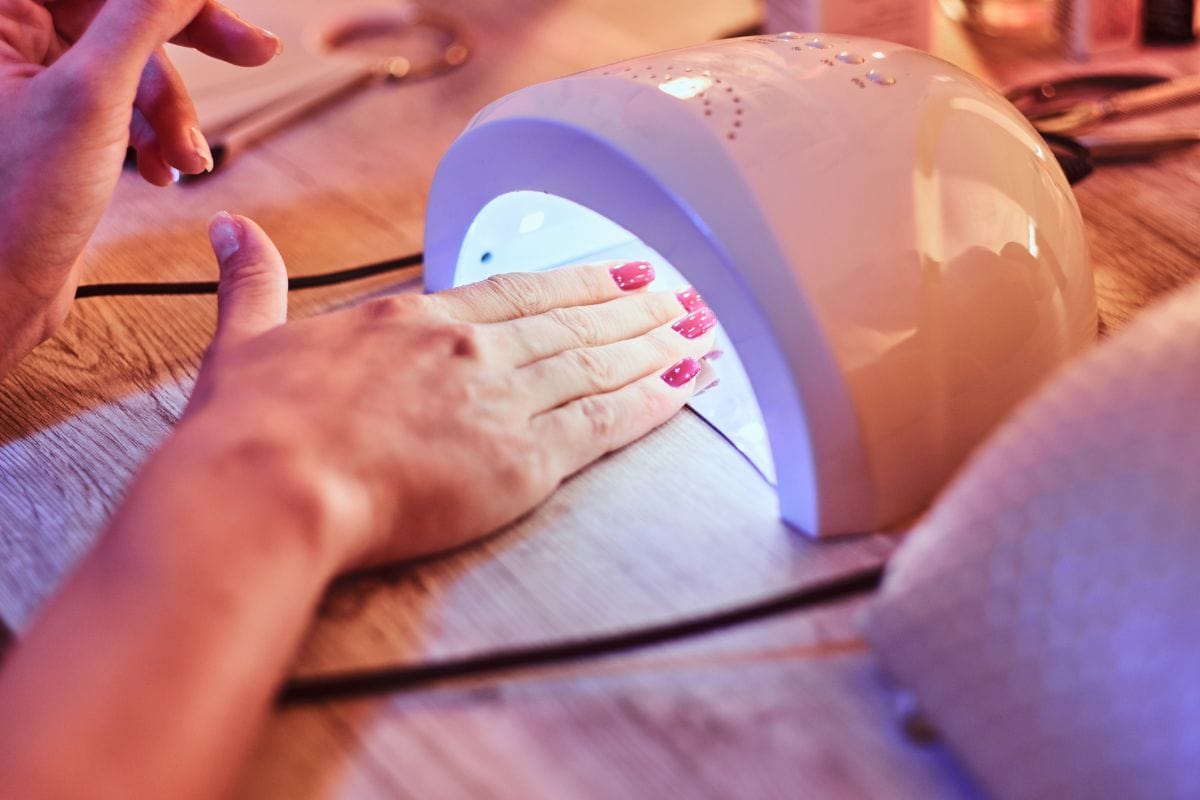 gel lamp nails manicure Gel Lamp Nails Manicure