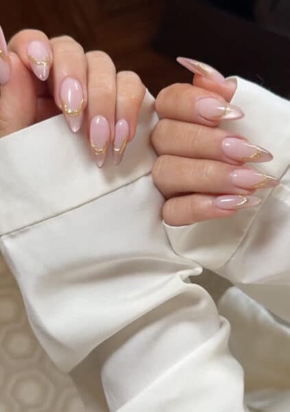 nailsbyzola