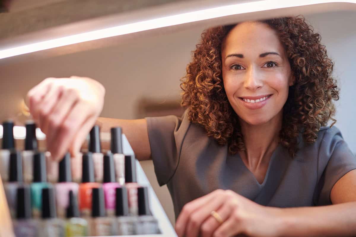 nail pro with products Nail pro with products