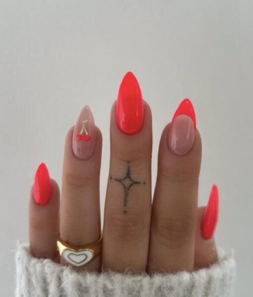 charlotteellennails
