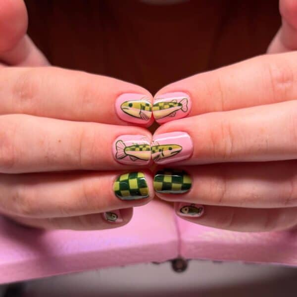 @theyfriendnails