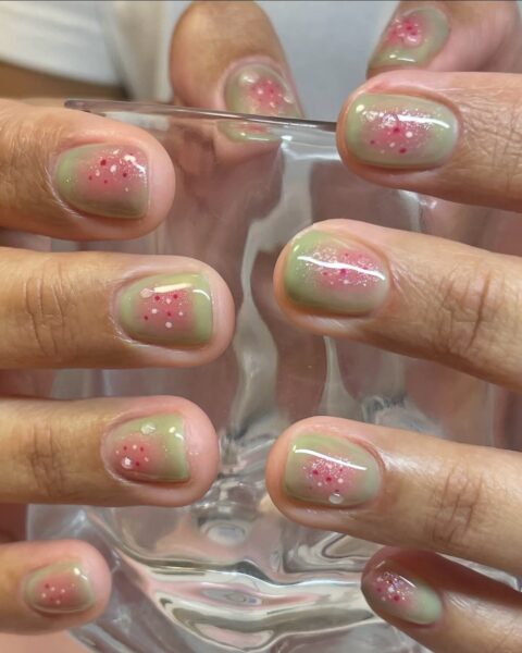 Beautyhada nails