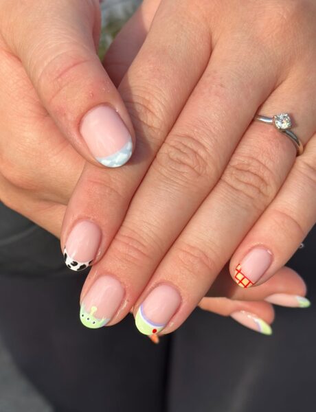 @hollidaygels