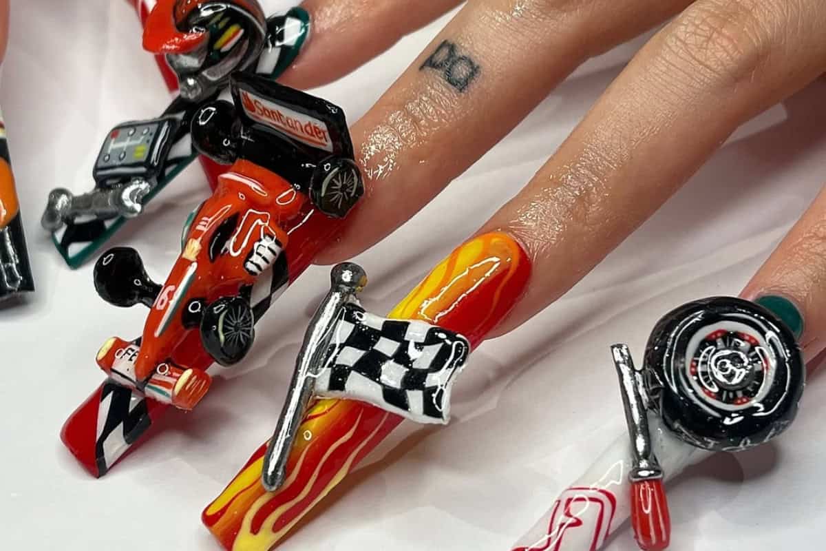 Formula 1 3D nail art @nailsbylisak Formula 1 3d nail art @nailsbylisak