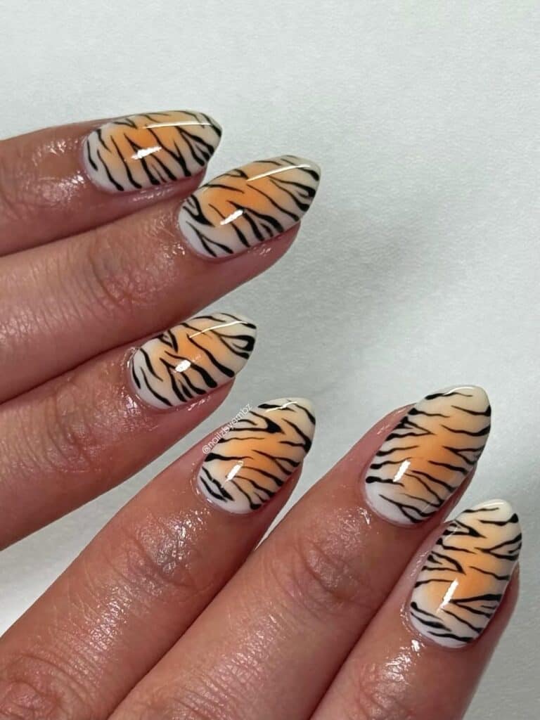 Nailzbyambz