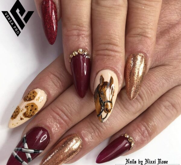 Image-courtesy-of-Instagram.comnails.by_.nixxi_.rose_